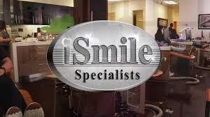 iSmiles Specialists logo