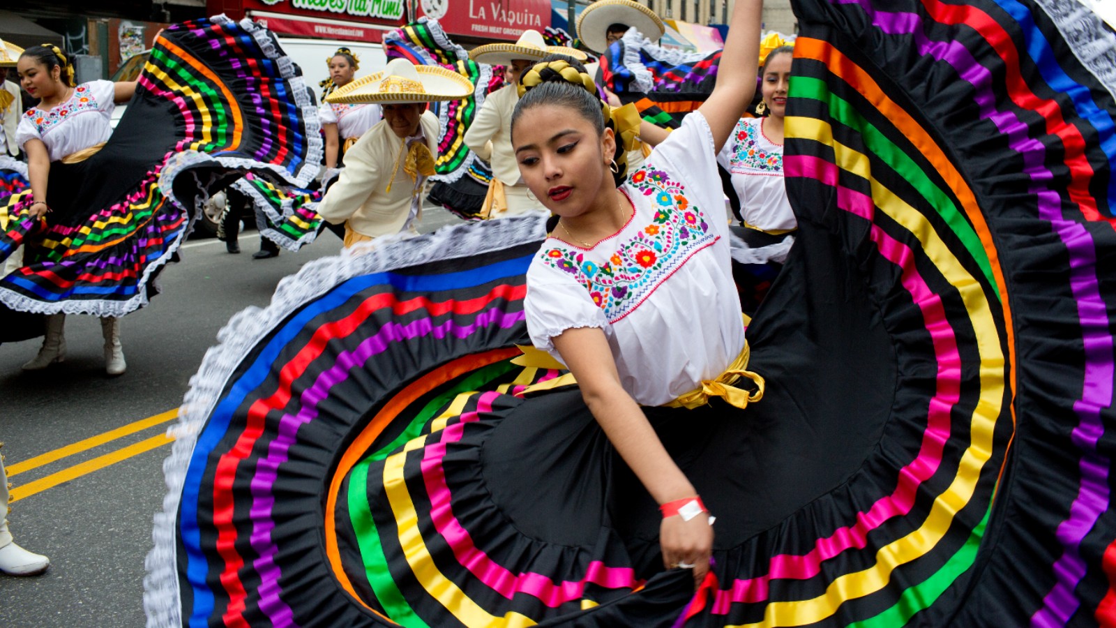 Cinco de Mayo drinks and desserts that affect oral health, explained by Best Dental in Richmond, TX